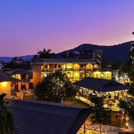 The Lakeside Retreat By Ime Hospitality Pvt Ltd Pokhara Exteriör bild
